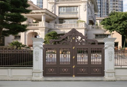 衢州高檔鋁藝大門品牌-安誠護(hù)欄廠家